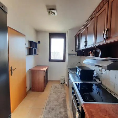 Guest house Near Campus In -